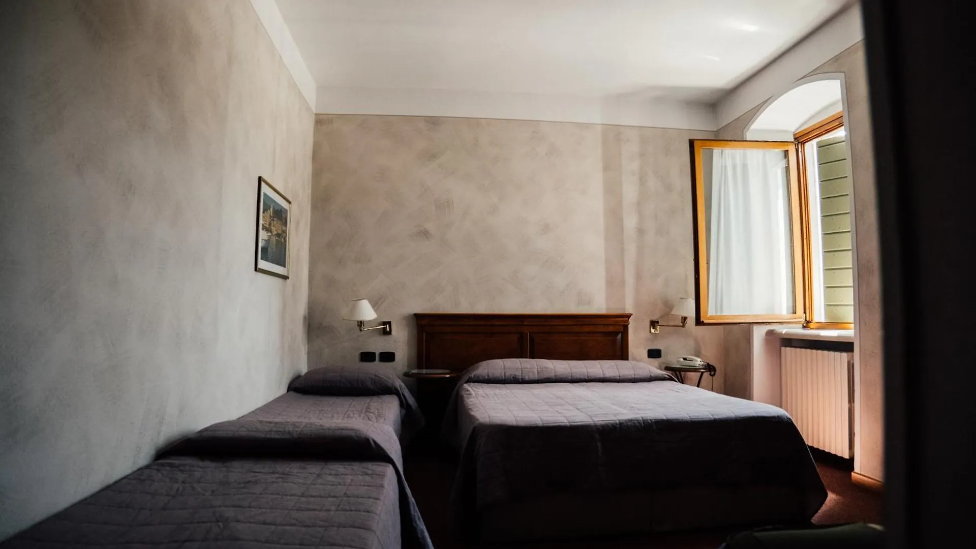 ** Hotel Albergo La Meridiana Castelnuovo del Garda Italy